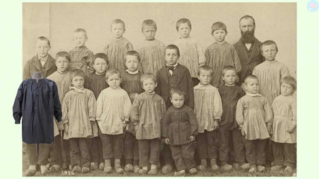 Une photo de classe dans l'école d'autrefois